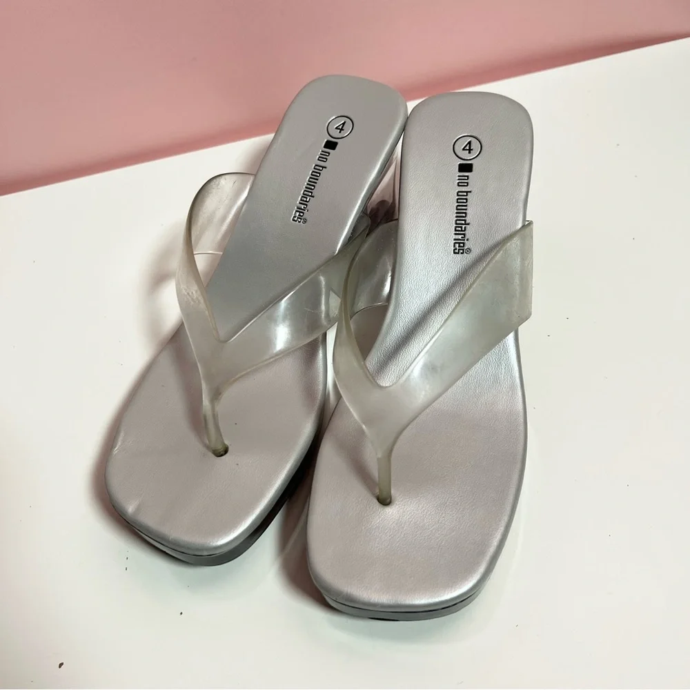 Vintage 90s Y2K 2000s party no boundaries clear lucite light up platform heels